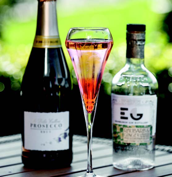 Rhubarb and Ginger Prosecco